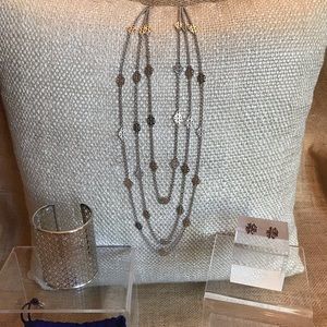 Tory Burch signature set